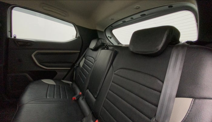 2021 Renault Kiger RXZ TURBO CVT, Petrol, Automatic, 49,110 km, Right Side Rear Door Cabin