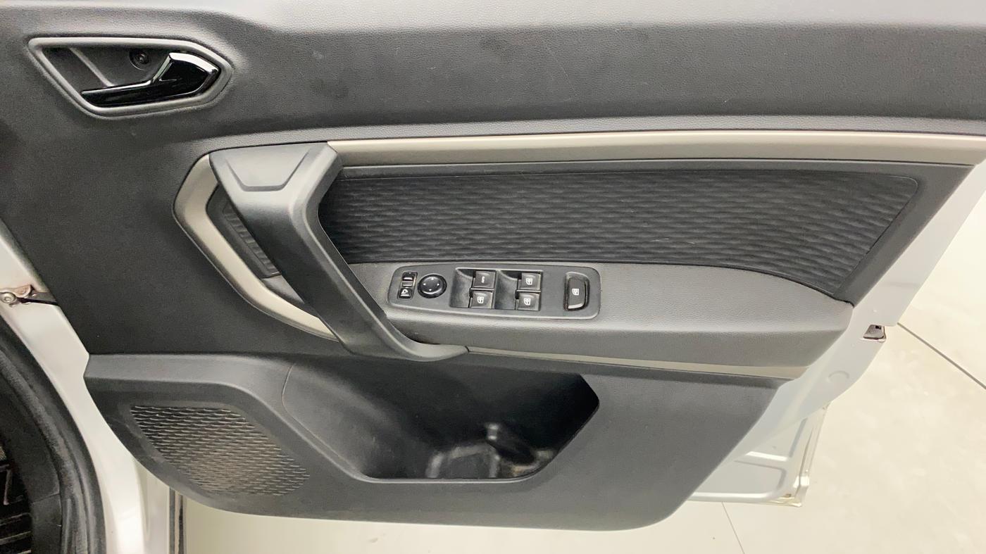 2021 Renault Kiger RXZ TURBO CVT, Petrol, Automatic, 49,110 km, Driver Side Door Panels Control