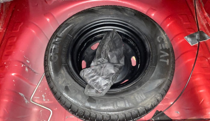 2017 Renault Kwid RXT 1.0, Petrol, Manual, 44,244 km, Spare Tyre