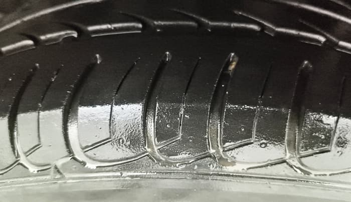 2017 Tata Tiago XZA PETROL, Petrol, Automatic, 27,361 km, Left Rear Tyre Tread