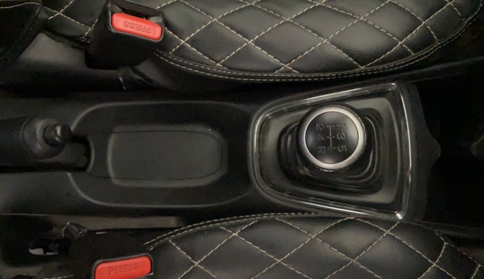 2019 Honda Amaze 1.2L I-VTEC S, CNG, Manual, 80,190 km, Gear Lever