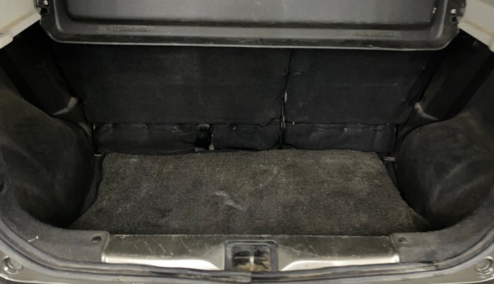 2019 Maruti New Wagon-R ZXI 1.2 AMT, Petrol, Automatic, 91,624 km, Boot Inside