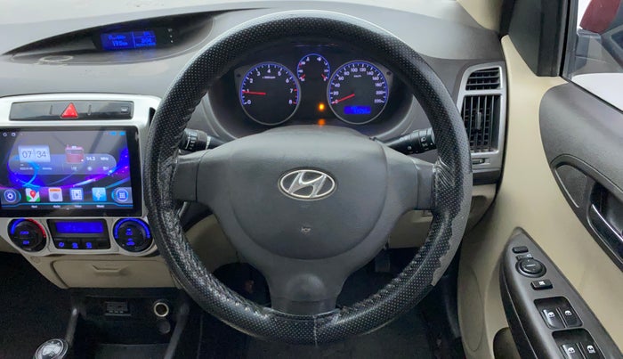 2013 Hyundai i20 MAGNA (O) 1.2, Petrol, Manual, 93,170 km, Steering Wheel Close Up
