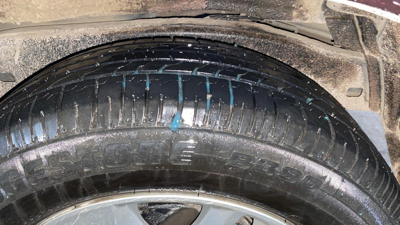 2018 Toyota Innova Crysta 2.4 GX 8 STR, Diesel, Manual, 28,379 km, Left Rear Tyre Tread