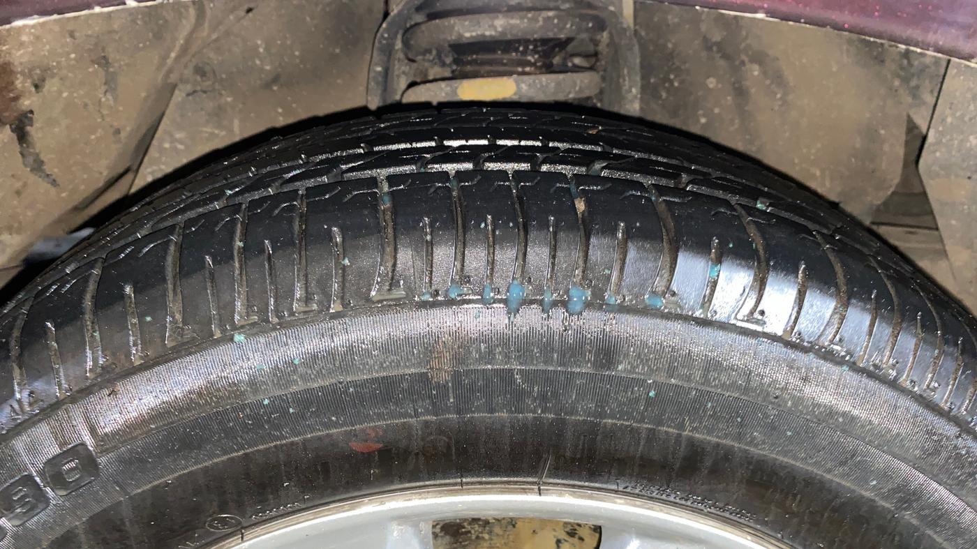 2018 Toyota Innova Crysta 2.4 GX 8 STR, Diesel, Manual, 28,379 km, Right Front Tyre Tread