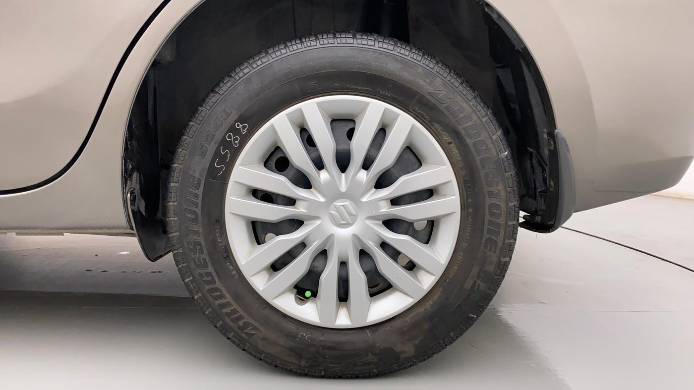 2017 Maruti Dzire VDI AMT, Diesel, Automatic, 1,10,277 km, Left Rear Wheel