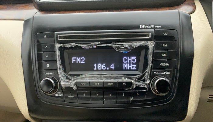 2017 Maruti Dzire VDI AMT, Diesel, Automatic, 1,10,277 km, Infotainment system - Display is damaged