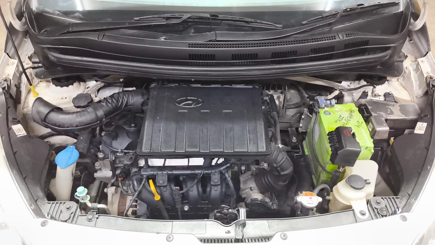 2019 Hyundai Grand i10 SPORTZ 1.2 KAPPA VTVT DUAL TONE, Petrol, Manual, 55,732 km, Engine View