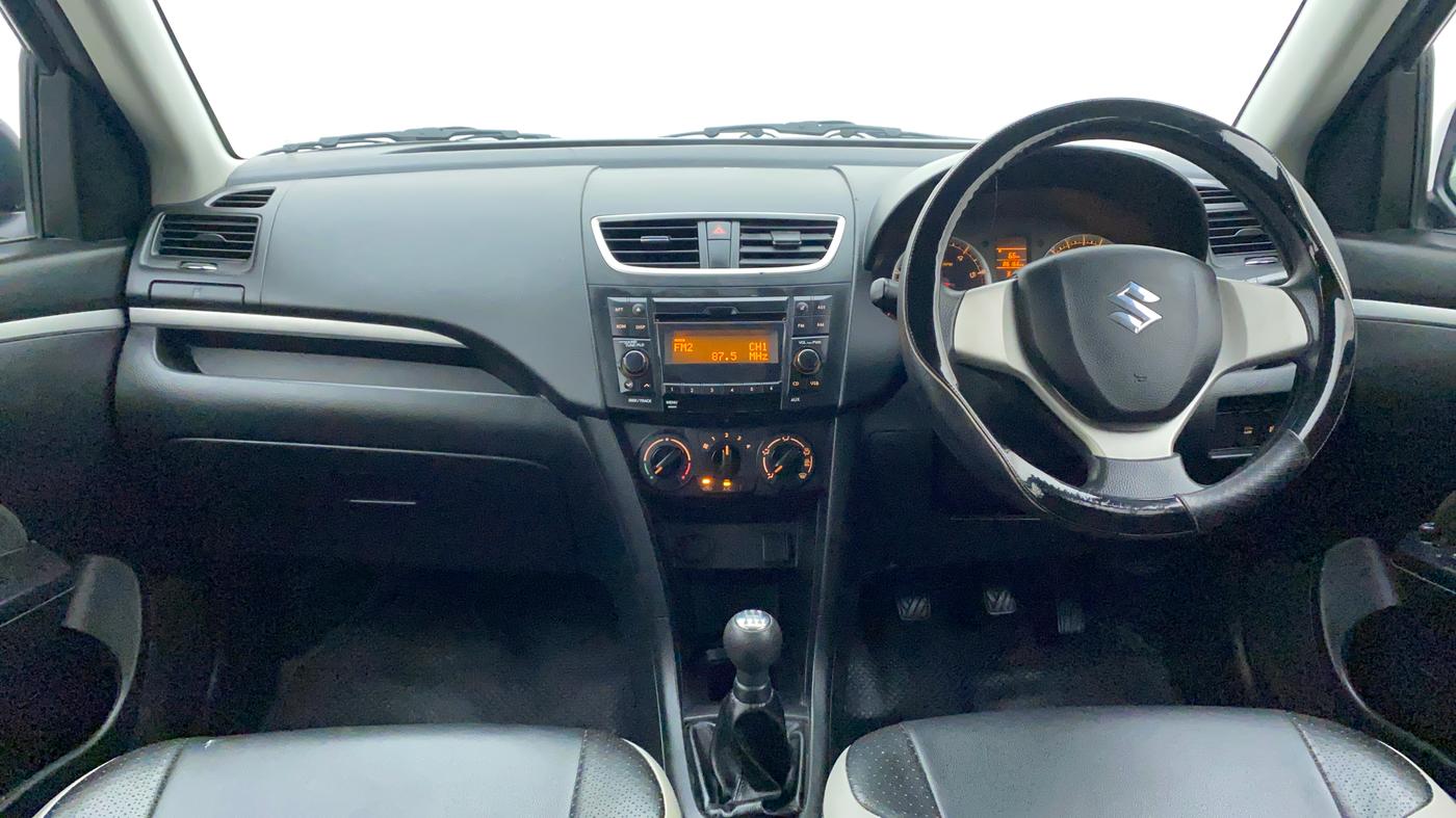 2016 Maruti Swift VDI ABS, Diesel, Manual, 86,292 km, Dashboard