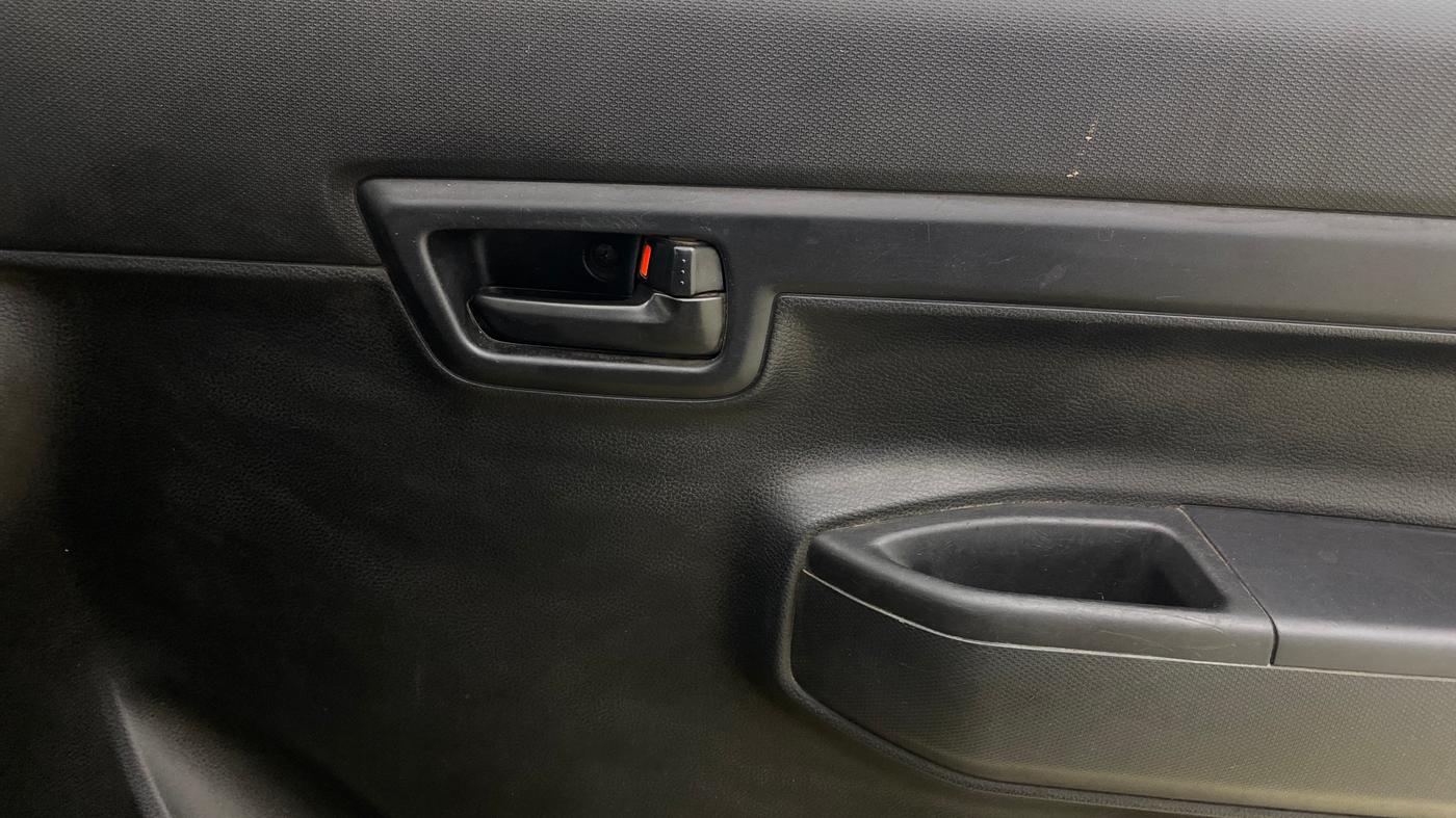 2019 Maruti S PRESSO VXI+, Petrol, Manual, 87,722 km, Driver Side Door Panels Control