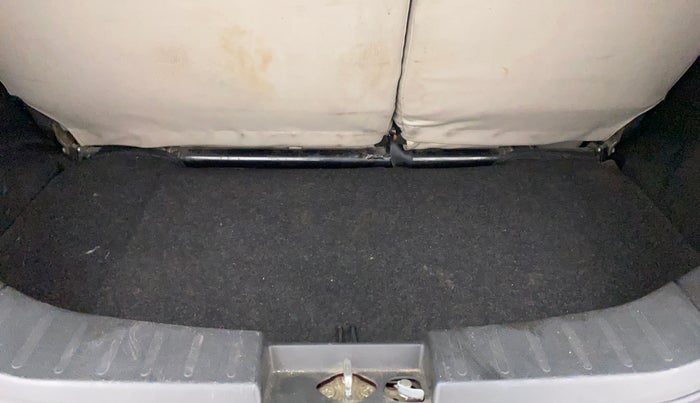 2013 Maruti Wagon R 1.0 VXI, Petrol, Manual, 54,879 km, Boot Inside