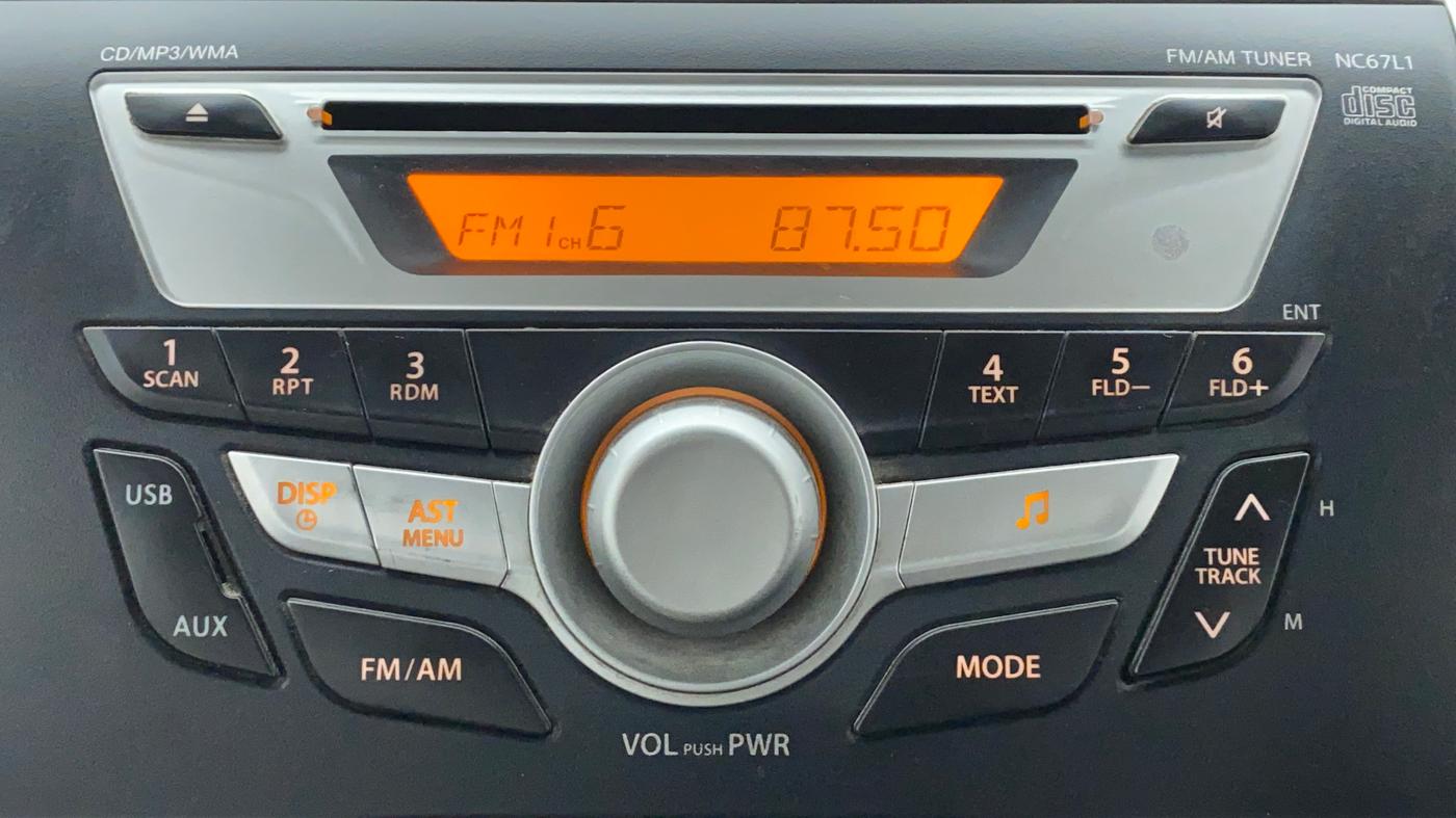 2013 Maruti Wagon R 1.0 VXI, Petrol, Manual, 54,879 km, Infotainment System