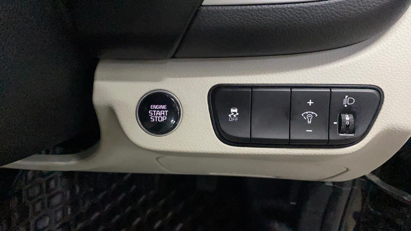 2022 KIA SELTOS HTX 1.5 PETROL, Petrol, Manual, 28,668 km, Keyless Start/ Stop Button
