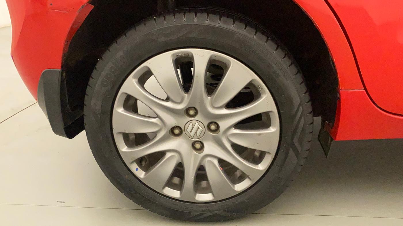 2017 Maruti Baleno ZETA PETROL 1.2, CNG, Manual, 53,860 km, Right Rear Wheel