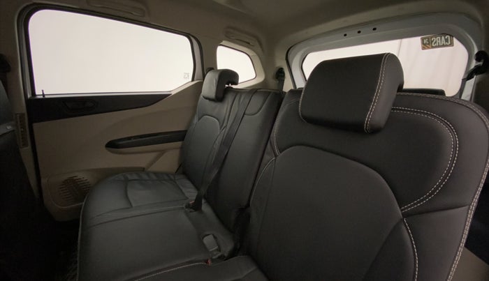 2022 Renault TRIBER RXT AMT, Petrol, Automatic, 20,154 km, Right Side Rear Door Cabin