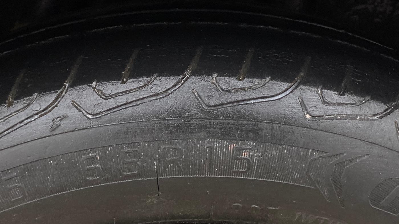 2015 Honda City 1.5L I-VTEC SV CVT, Petrol, Automatic, 87,890 km, Left Rear Tyre Tread