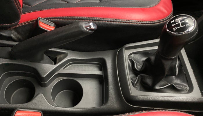 2017 Maruti Vitara Brezza ZDI, Diesel, Manual, 30,671 km, Gear Lever