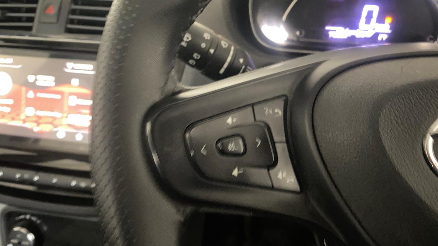 2020 Tata Tiago XZ PLUS PETROL, Petrol, Manual, 77,239 km, Adaptive Cruise Control