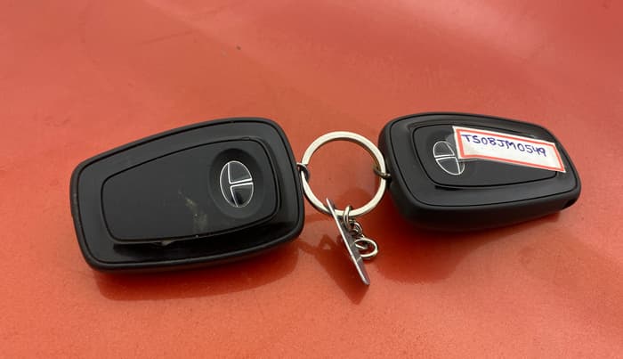 2022 Tata NEXON XZA PLUS (O) PETROL, Petrol, Automatic, 75,633 km, Key Close Up