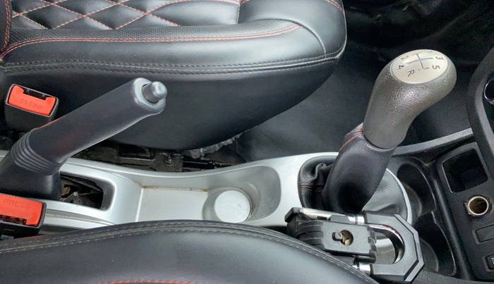 2018 Renault Duster RXS 85 PS, Diesel, Manual, 90,520 km, Gear Lever