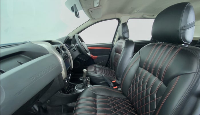 2018 Renault Duster RXS 85 PS, Diesel, Manual, 90,520 km, Right Side Front Door Cabin