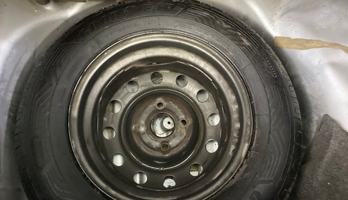 2014 Honda Brio VX AT, Petrol, Automatic, 81,589 km, Spare Tyre