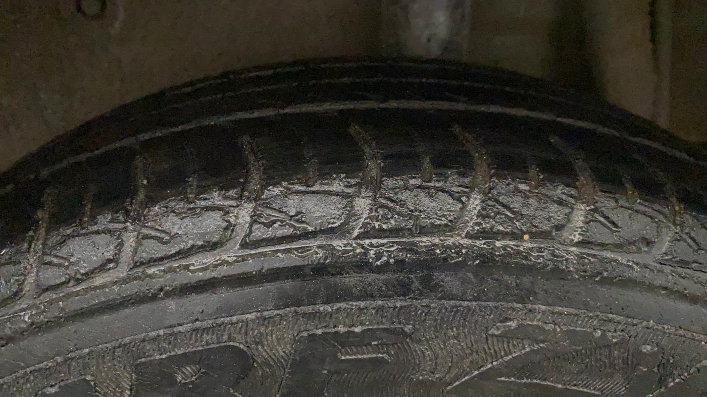 2015 Maruti Celerio VXI, Petrol, Manual, 64,924 km, Left Rear Tyre Tread