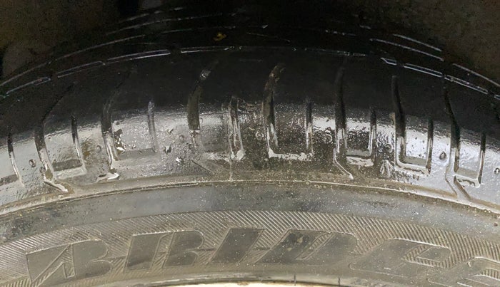 2020 Hyundai Creta SX IVT 1.5 PETROL, Petrol, Automatic, 1,24,656 km, Right Rear Tyre Tread
