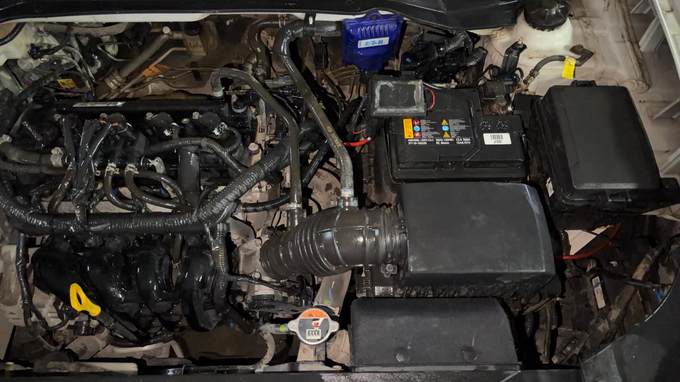 2024 Hyundai VENUE S(O) 1.2, CNG, Manual, 31,830 km, Engine View - Left