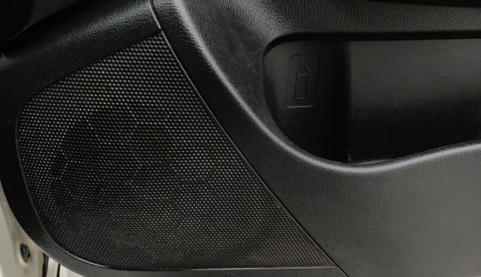 2017 Maruti Swift ZXI, Petrol, Manual, 81,355 km, Speaker