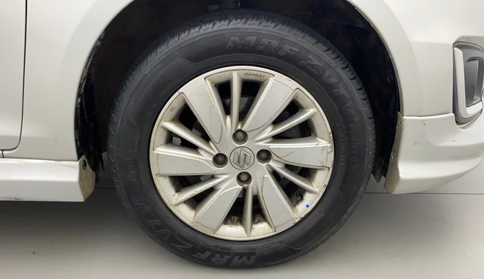2017 Maruti Swift ZXI, Petrol, Manual, 81,355 km, Right Front Wheel