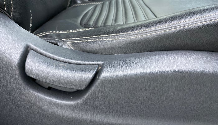 2018 Hyundai Creta 1.4 E PLUS CRDI, Diesel, Manual, 20,458 km, Driver Side Adjustment Panel