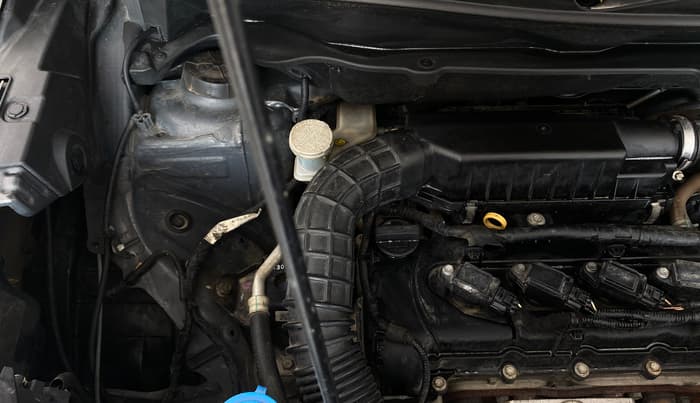 2020 Maruti XL6 ALPHA MT, Petrol, Manual, 73,537 km, Engine View - Right