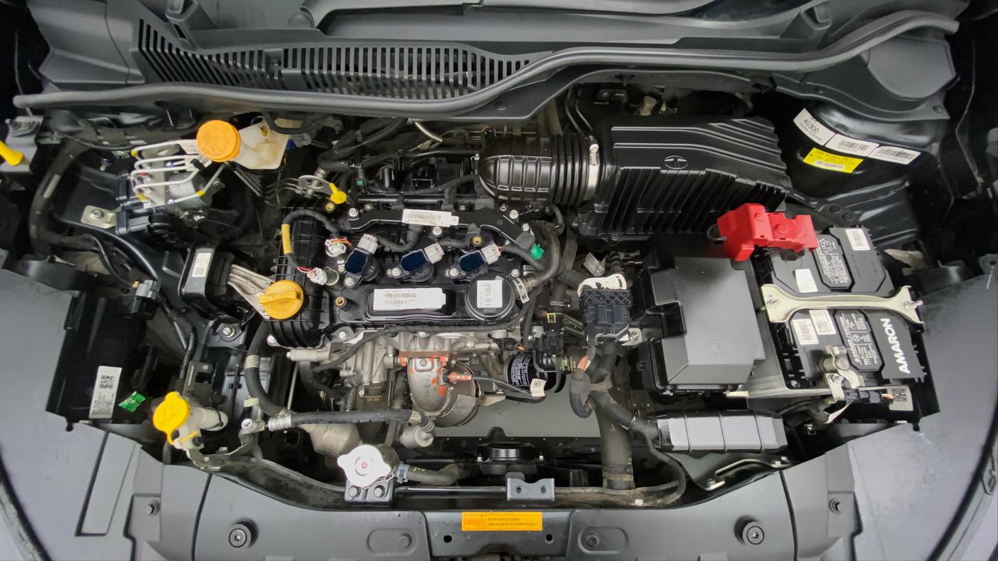 2020 Tata ALTROZ XZ 1.2, Petrol, Manual, 27,970 km, Open Bonet