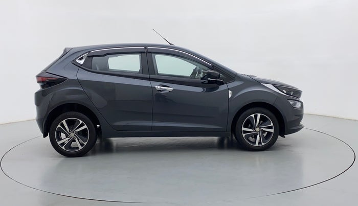 2020 Tata ALTROZ XZ 1.2, Petrol, Manual, 27,970 km, Right Side