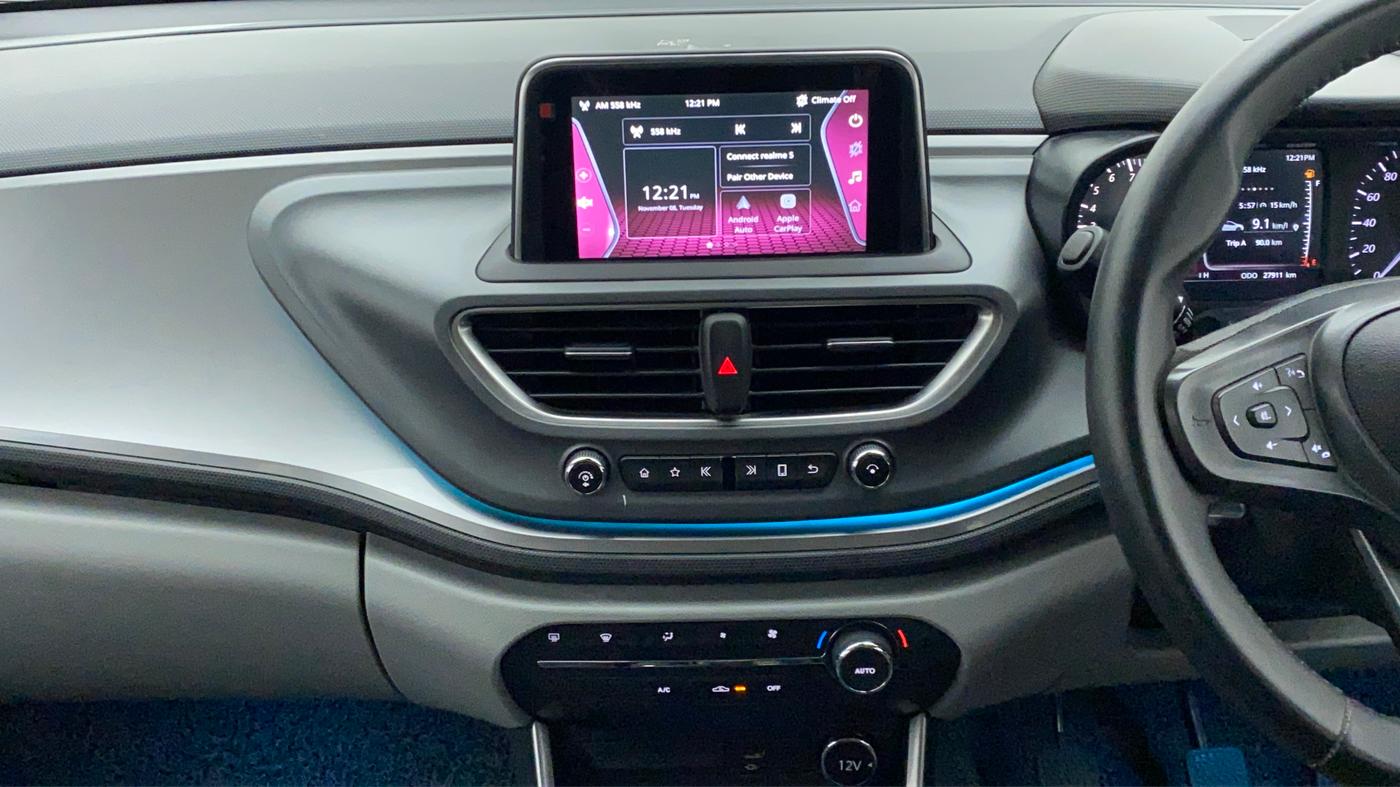 2020 Tata ALTROZ XZ 1.2, Petrol, Manual, 27,970 km, Air Conditioner