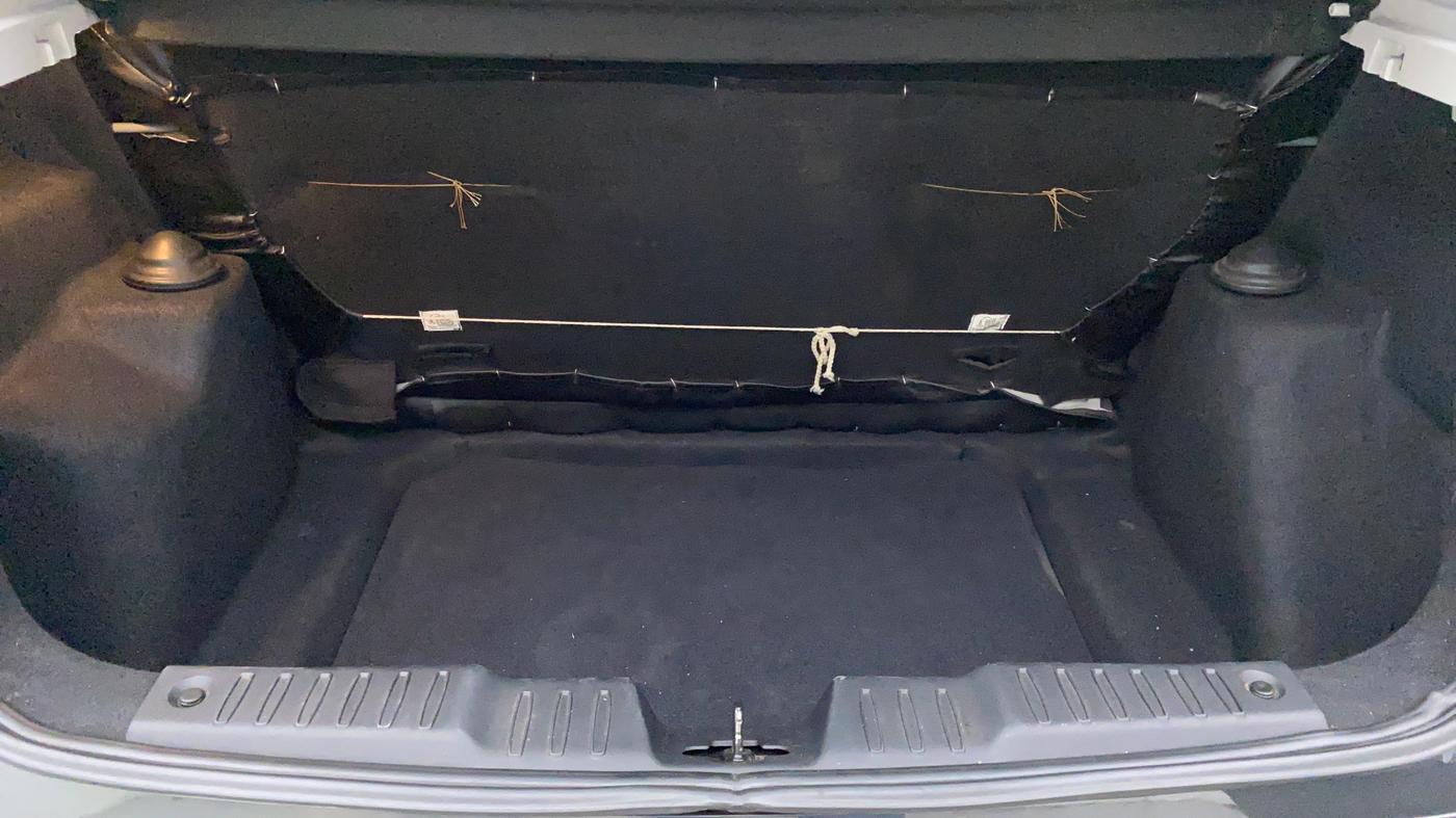 2020 Tata ALTROZ XZ 1.2, Petrol, Manual, 27,970 km, Boot Inside