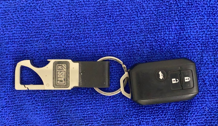 2018 Maruti Dzire ZDI PLUS, Diesel, Manual, 68,244 km, Key Close Up