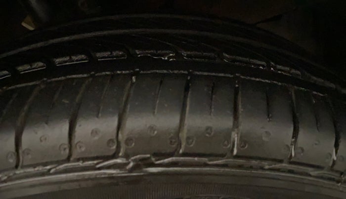 2018 Maruti Dzire ZDI PLUS, Diesel, Manual, 68,244 km, Left Rear Tyre Tread