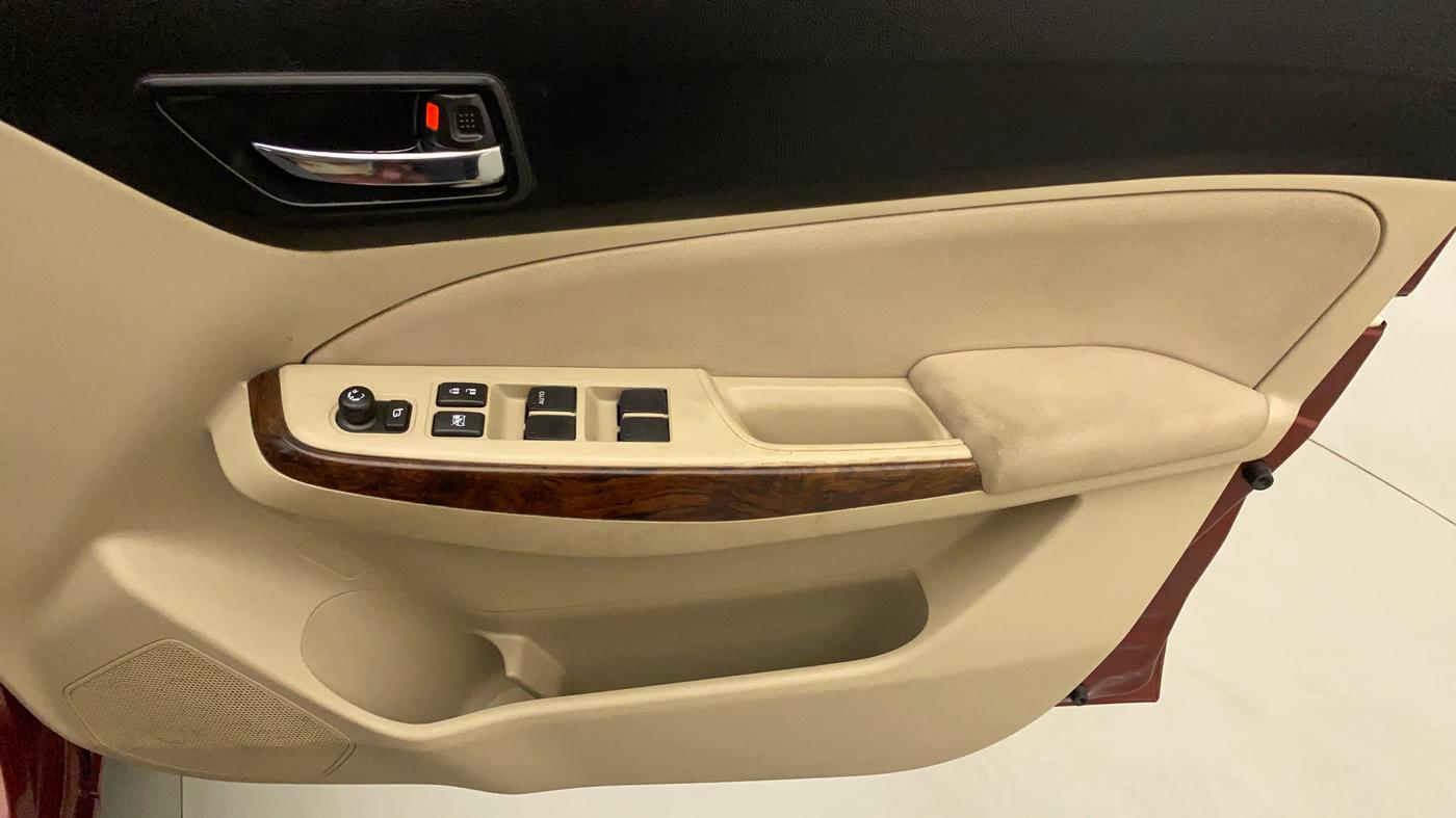 2018 Maruti Dzire ZDI PLUS, Diesel, Manual, 68,244 km, Driver Side Door Panels Control