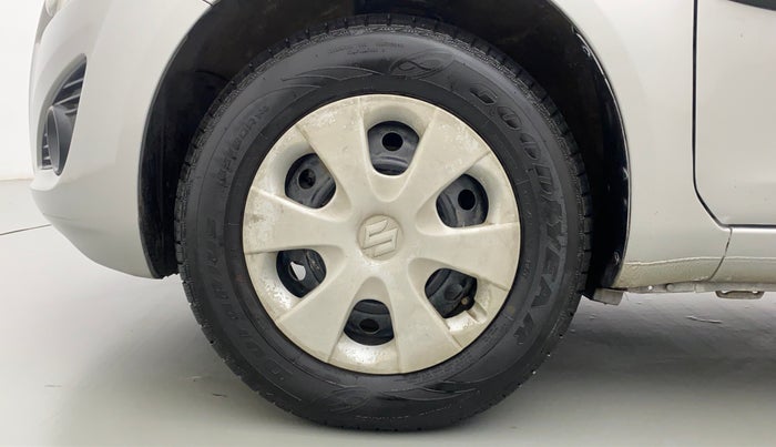 2013 Maruti Ritz VXI, Petrol, Manual, 41,035 km, Left Front Wheel