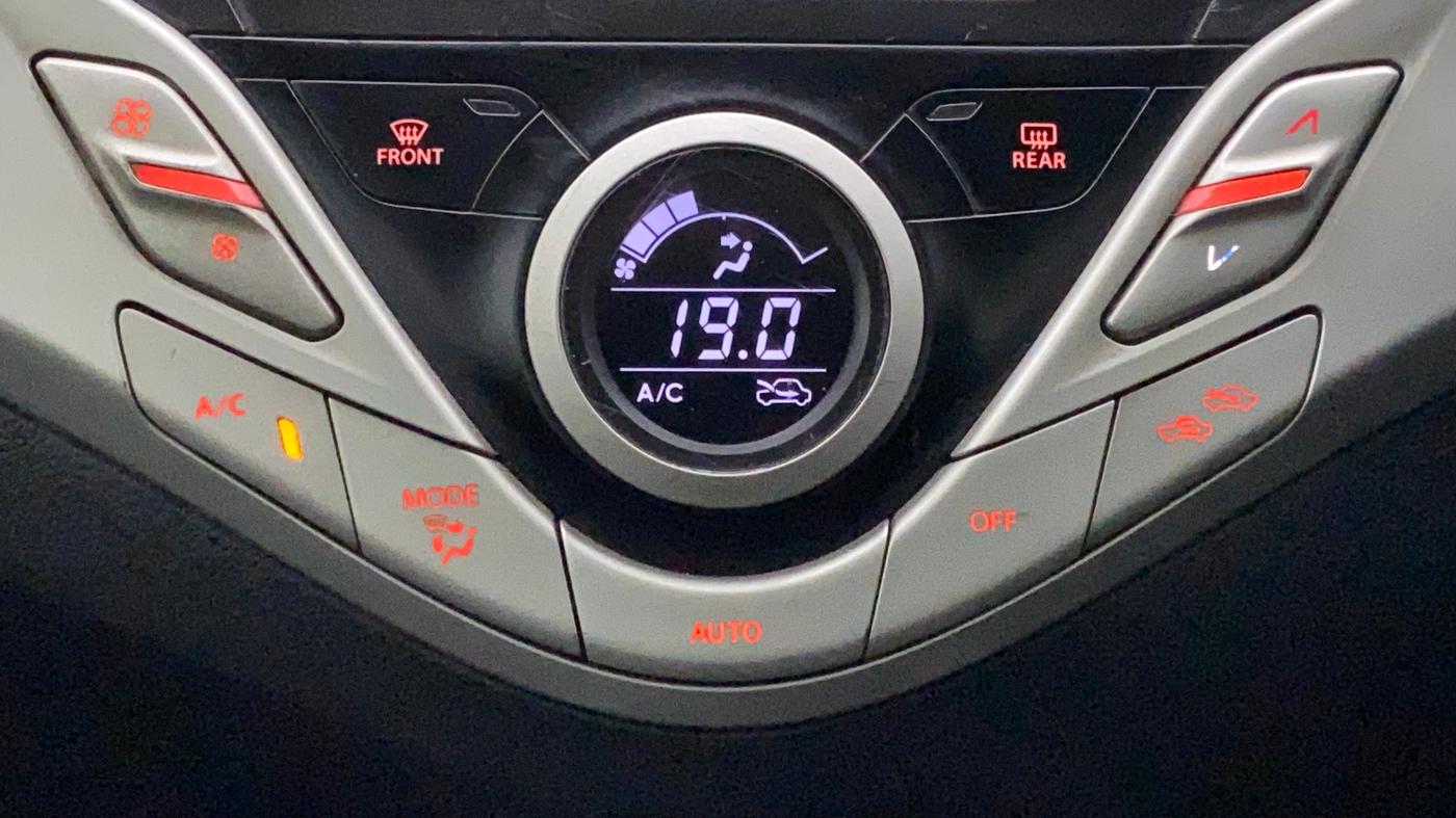 2016 Maruti Baleno ALPHA DIESEL 1.3, Diesel, Manual, 94,761 km, Automatic Climate Control