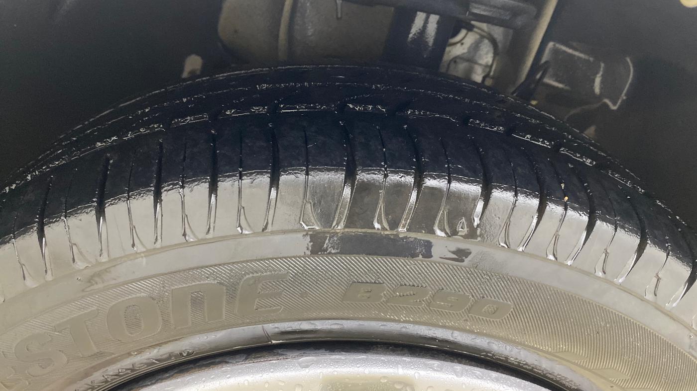 2023 Tata Tiago XT CNG, CNG, Manual, 31,900 km, Right Front Tyre Tread