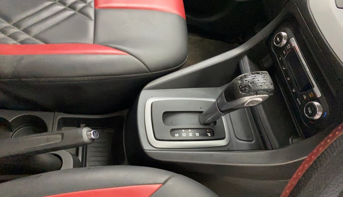 2016 Ford New Figo TITANIUM 1.5 PETROL AT, Petrol, Automatic, 8,946 km, Gear Lever