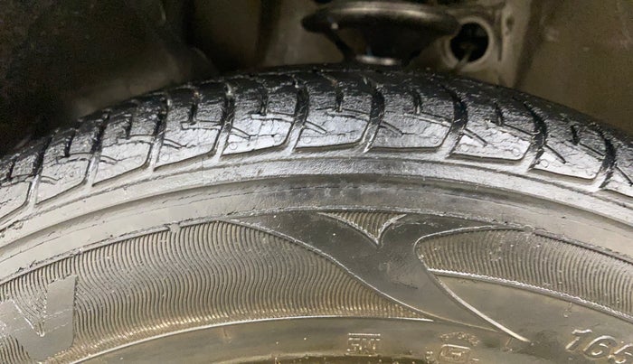 2019 Maruti New Wagon-R VXI 1.0, Petrol, Manual, 34,056 km, Left Front Tyre Tread