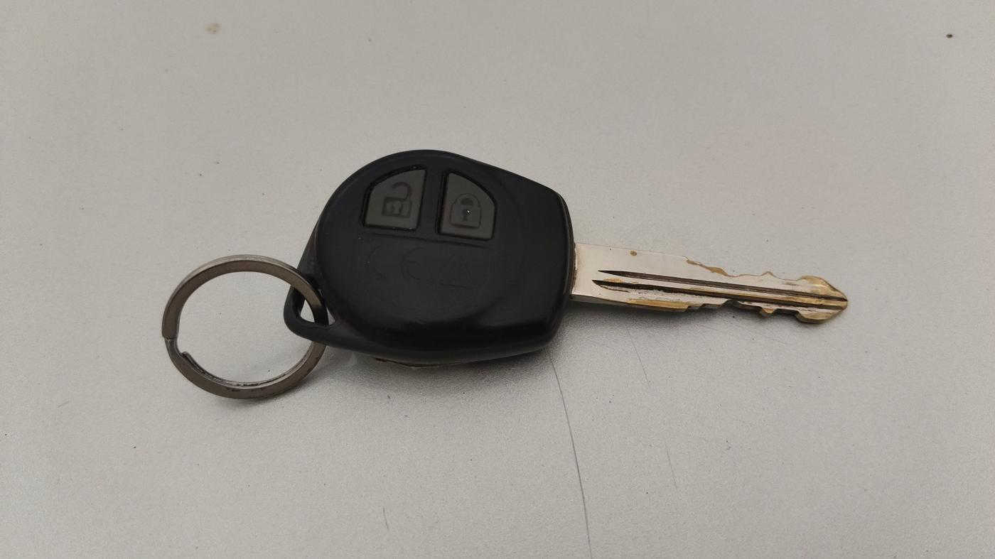 2021 Maruti S PRESSO VXI (O) CNG, CNG, Manual, 75,322 km, Key Close Up