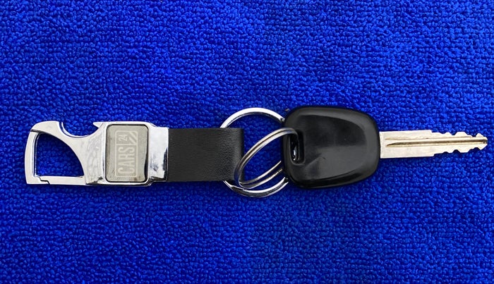 2015 Maruti Alto 800 LXI, Petrol, Manual, 52,460 km, Key Close Up