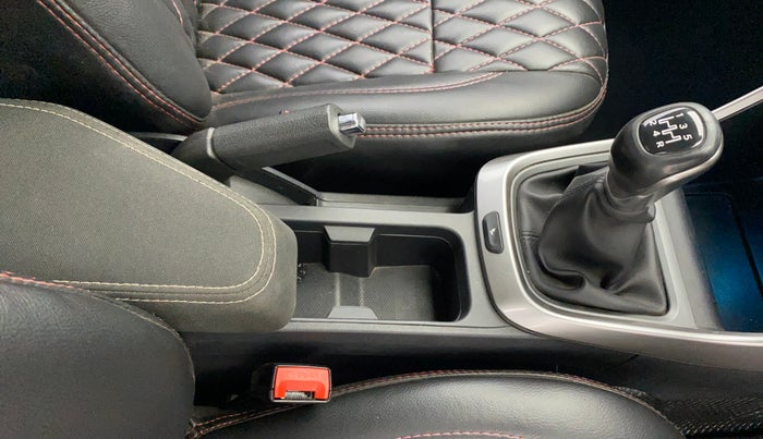 2023 Tata ALTROZ XZ PETROL, Petrol, Manual, 25,238 km, Gear Lever