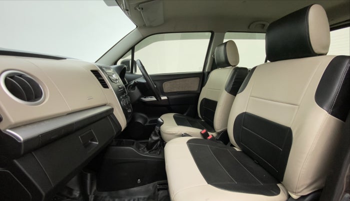 2016 Maruti Wagon R 1.0 VXI, Petrol, Manual, 36,942 km, Right Side Front Door Cabin