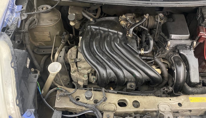 2013 Renault Scala RXE PETROL, Petrol, Manual, 87,769 km, Engine View - Right